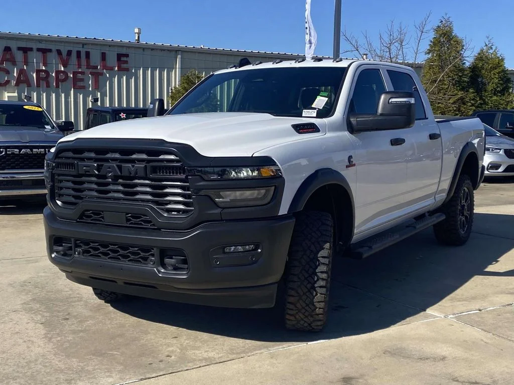 New 2026 Bright White Clear-Coat Exterior Paint RAM Tradesman image 4