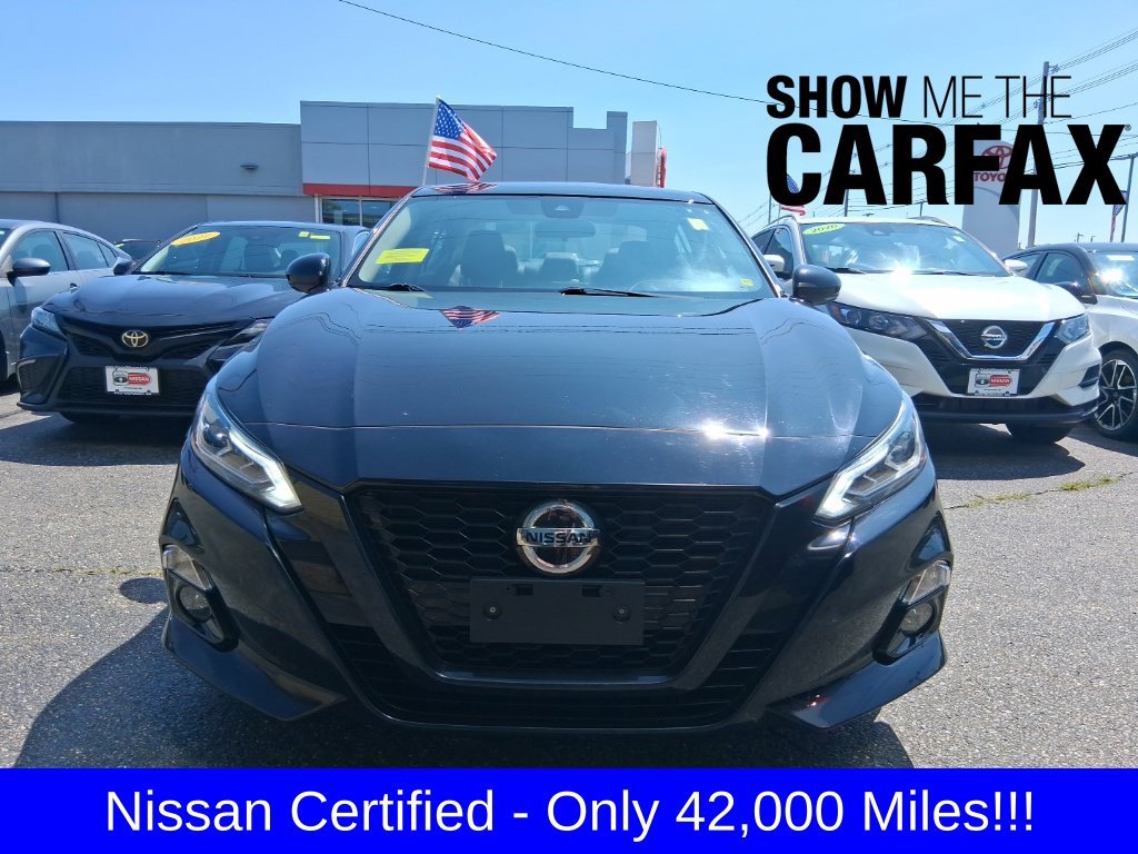 Used 2022 Black Nissan 2.5 SR image 3