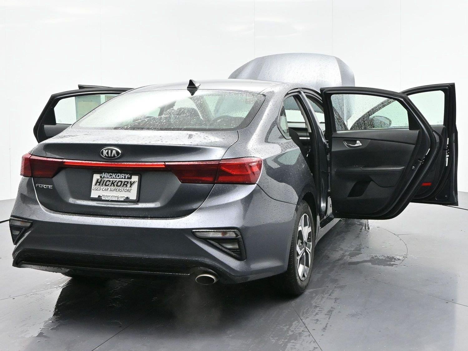 Used 2020 Gravity Gray Kia LXS image 35