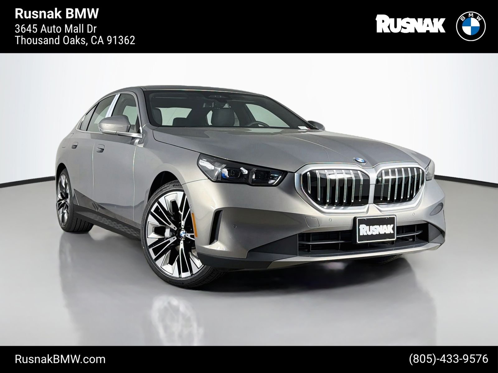 New 2027 Oxide Grey Metallic BMW 530i image 1