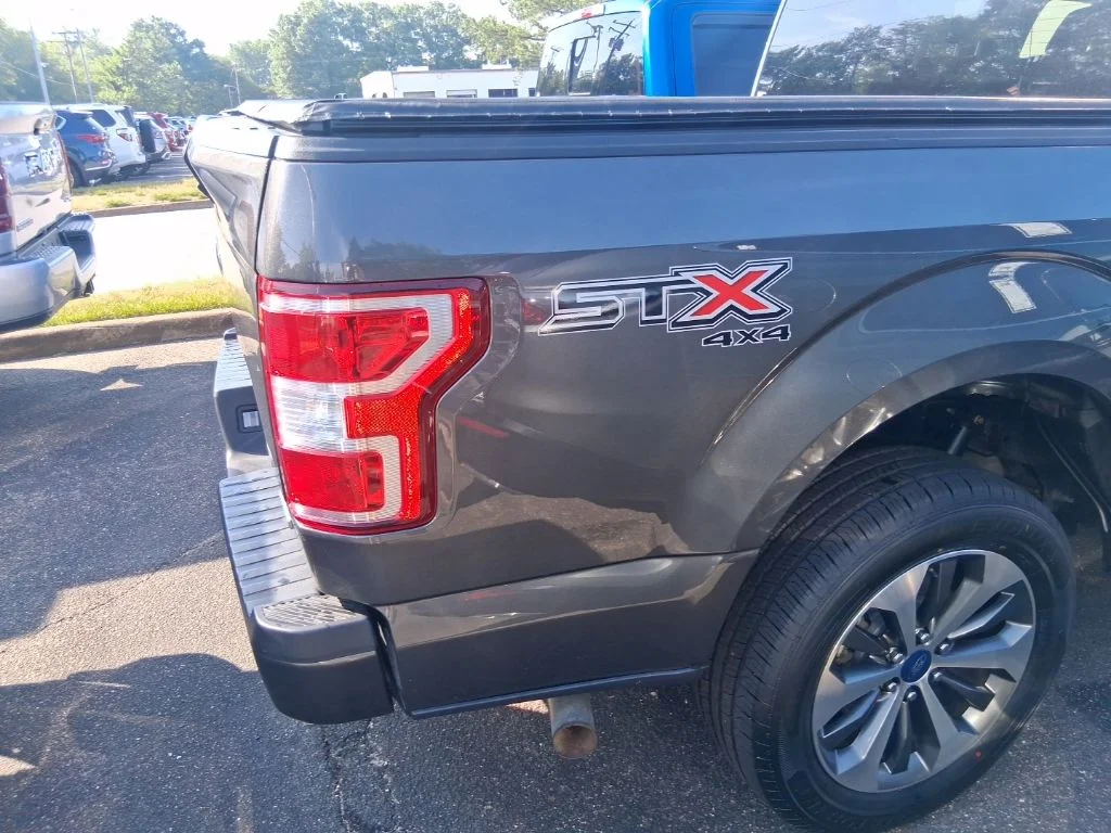 Used 2019 Gray Ford XL image 13