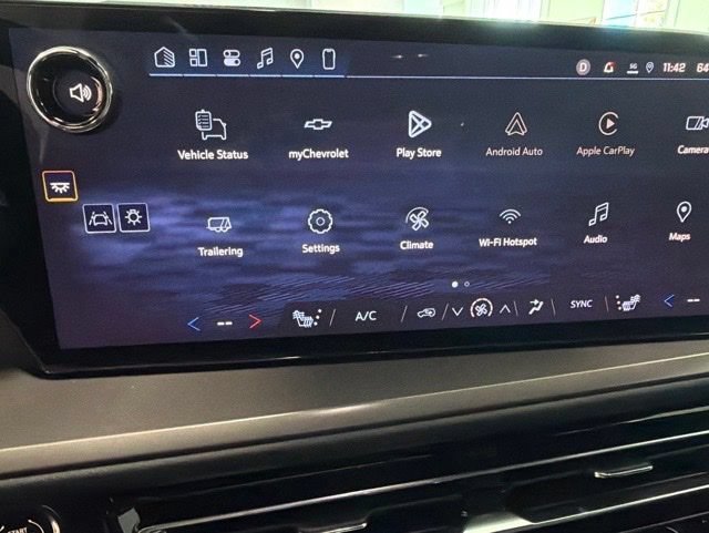 2026 Chevrolet Traverse LT - Photo 11