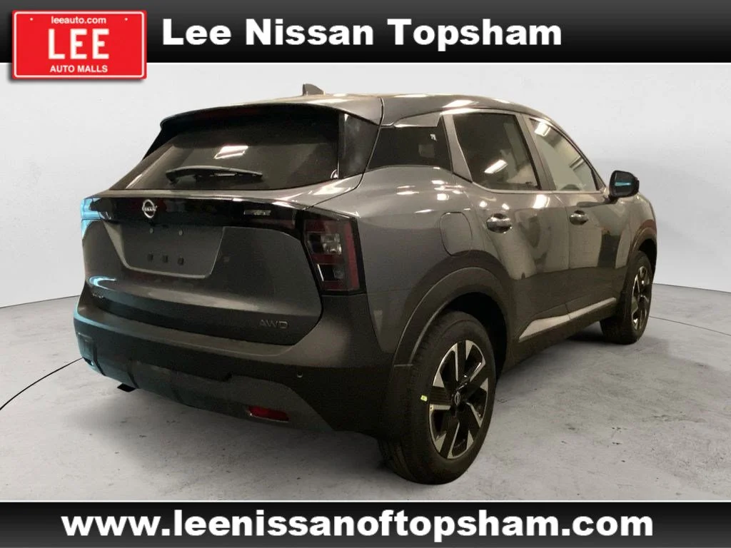 Used 2025 Gun Metallic Nissan SV image 6
