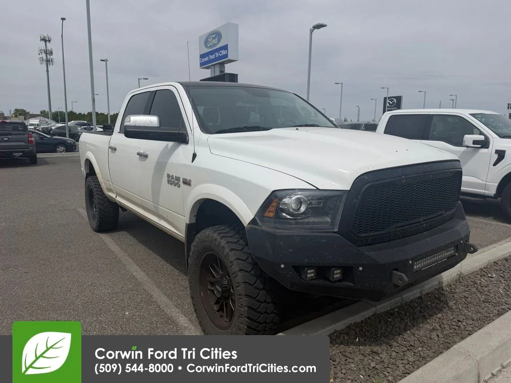 2017 RAM 1500 Laramie 4x4 Crew Cab 6'4's photo