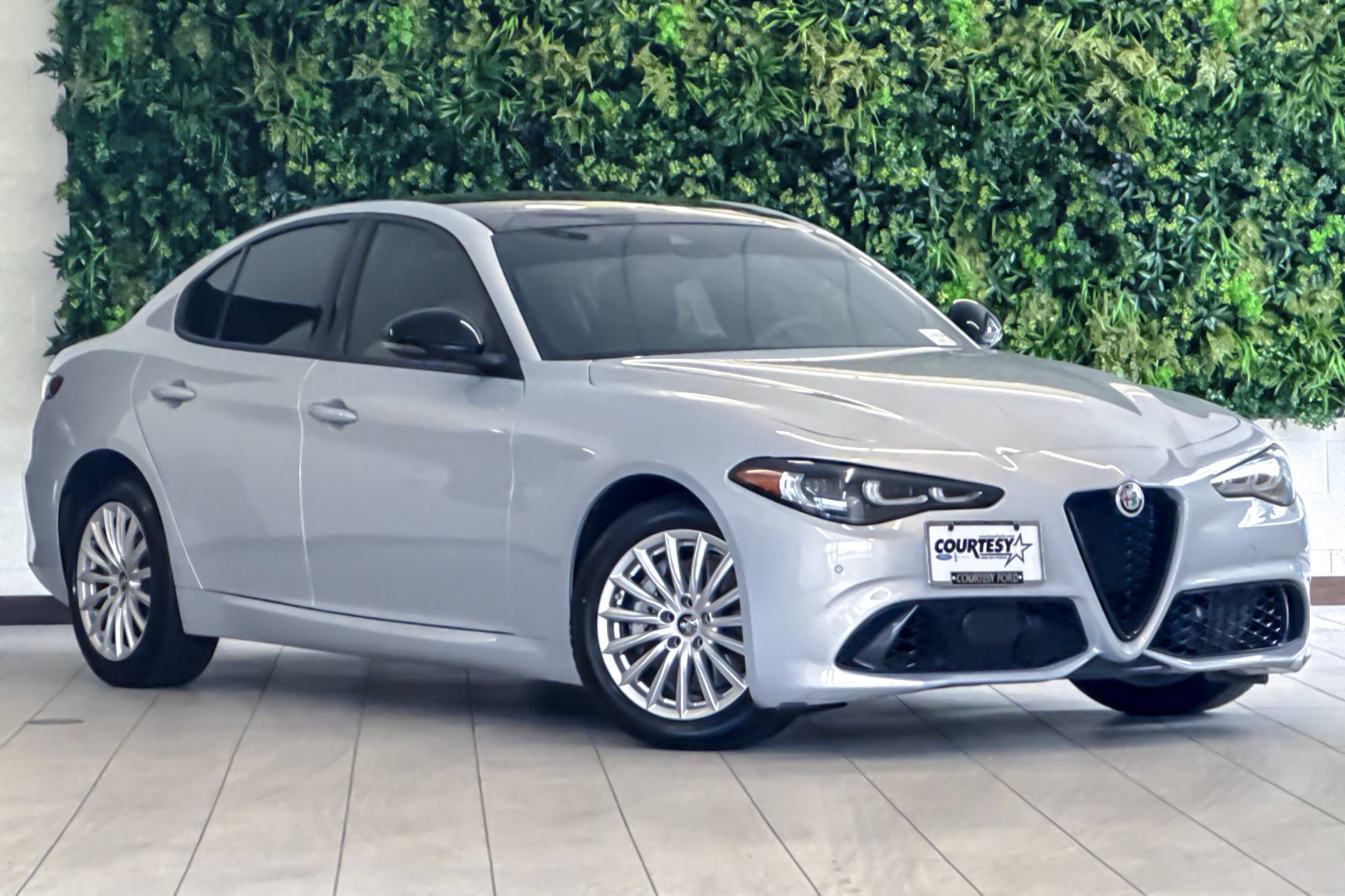 2024 Alfa Romeo Giulia Sprint AWD's photo