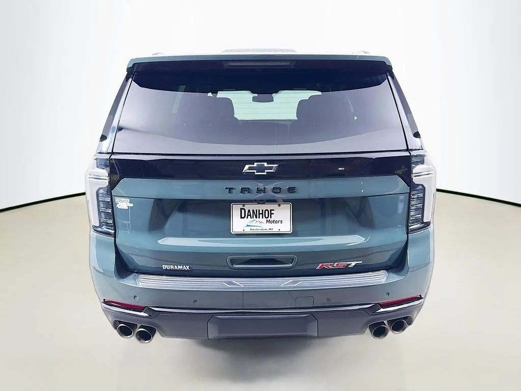 Used 2025 Cypress Gray Chevrolet RST image 7