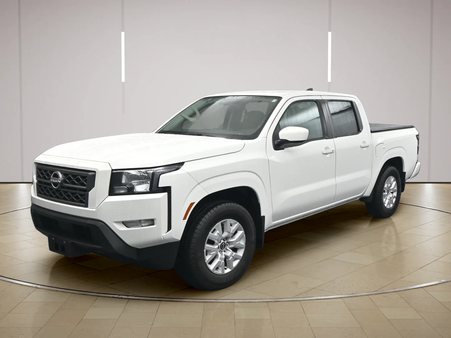 Certified Used 2023 Glacier White Nissan SV image 3