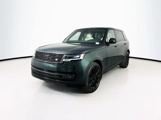2026 Land Rover Range Rover 3.0 SE LWB 7's photo