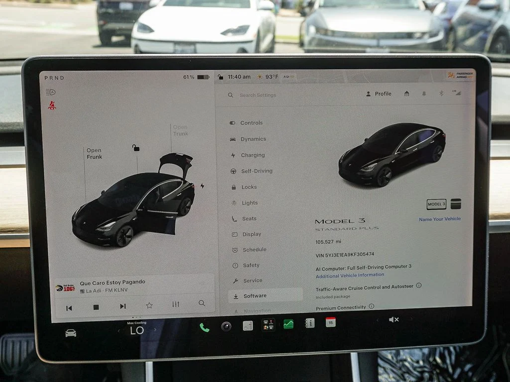 Used 2019 Black Tesla Standard Range Plus image 26