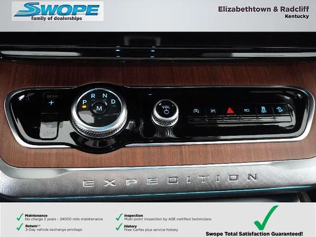 New 2026 Star White Metallic Tri-Coat Ford King Ranch® image 61