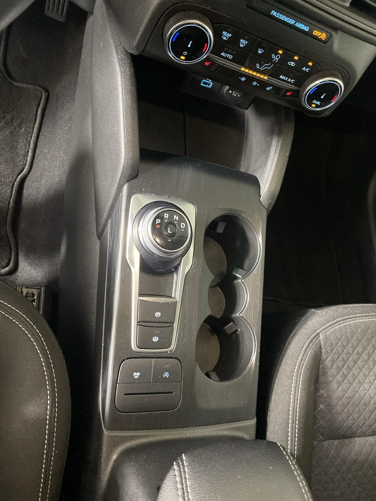 Used 2023 Iconic Silver Ford Active image 24