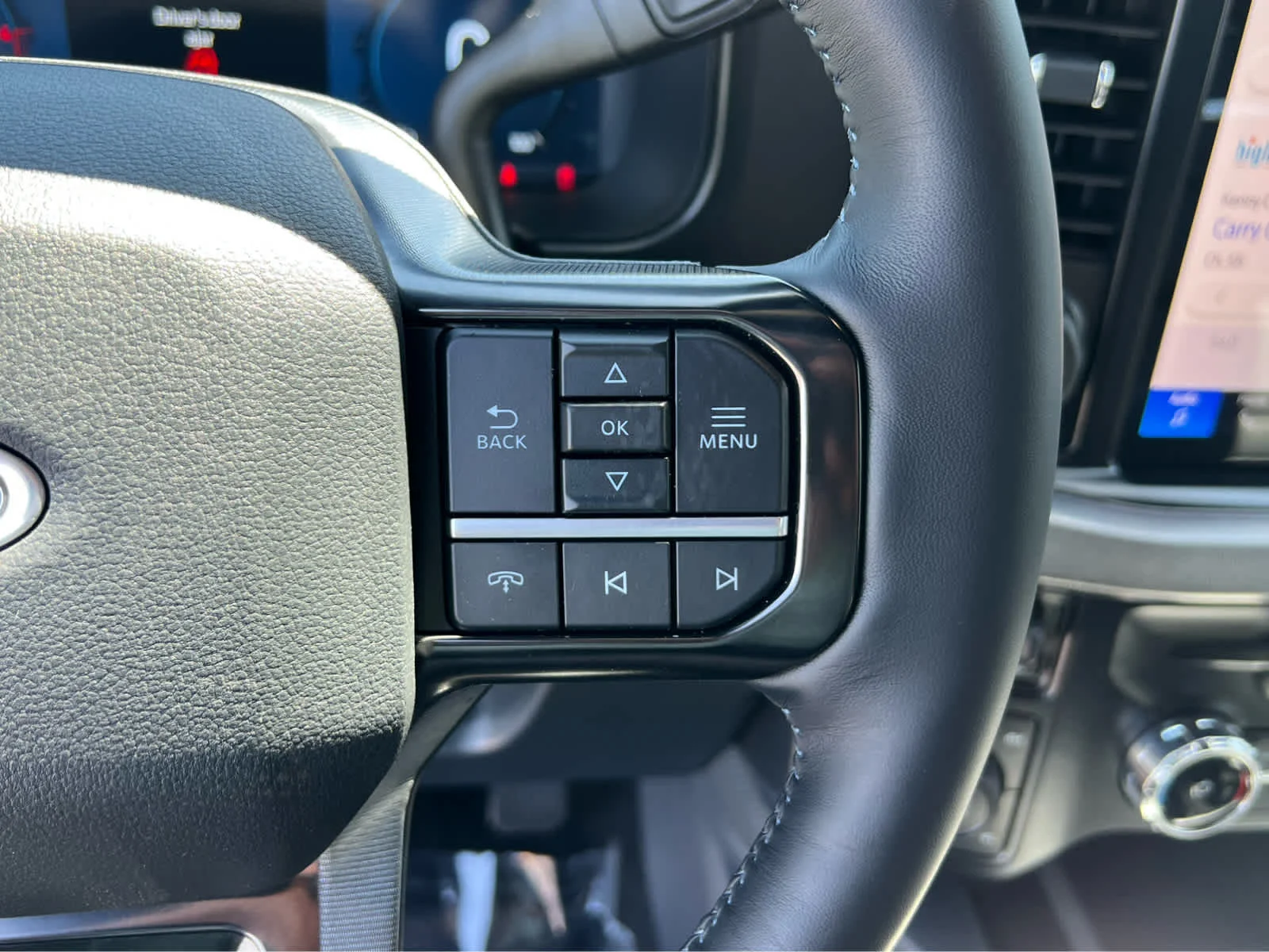 New 2026 Carbonized Gray Metallic Ford F-350® Platinum® image 35