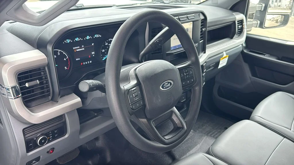 2024 Ford F-550 Super Duty Chassis Cab XL - Photo 14