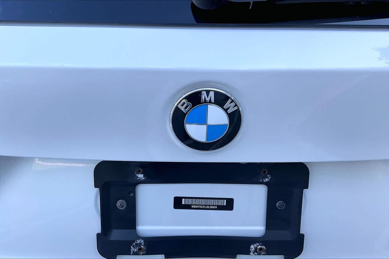 Used 2018 Mineral White Metallic BMW xDrive28i image 32