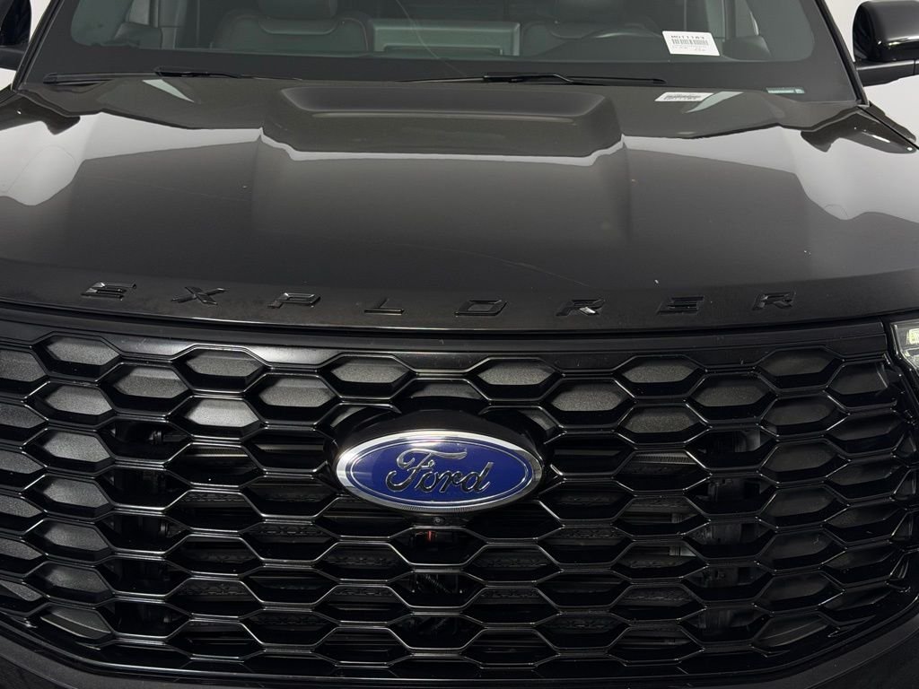 Certified Used 2025 Black Ford ST-Line image 14