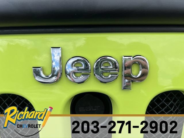 Used 2016 Green Jeep Rubicon Hard Rock image 29