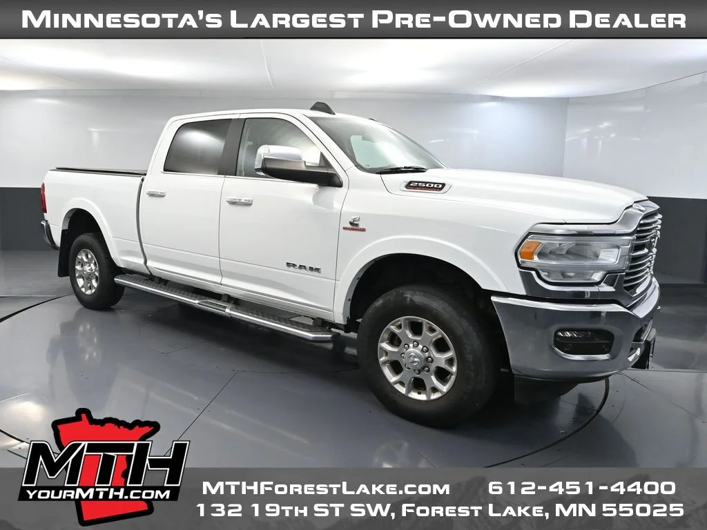 Used 2022 White Ram Laramie image 1