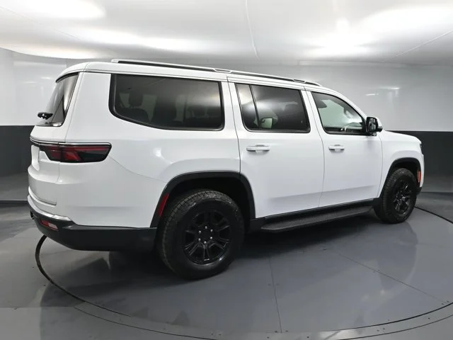 Certified Used 2022 White Jeep Series I image 4