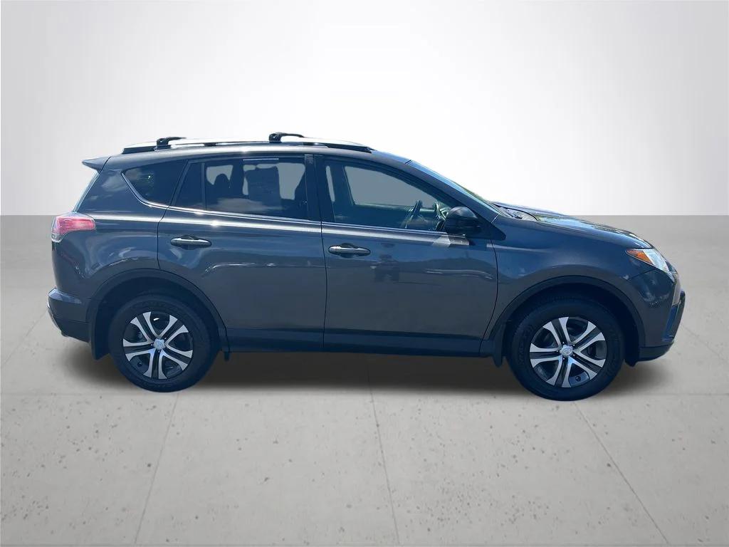 Used 2017 Gray Toyota LE image 6