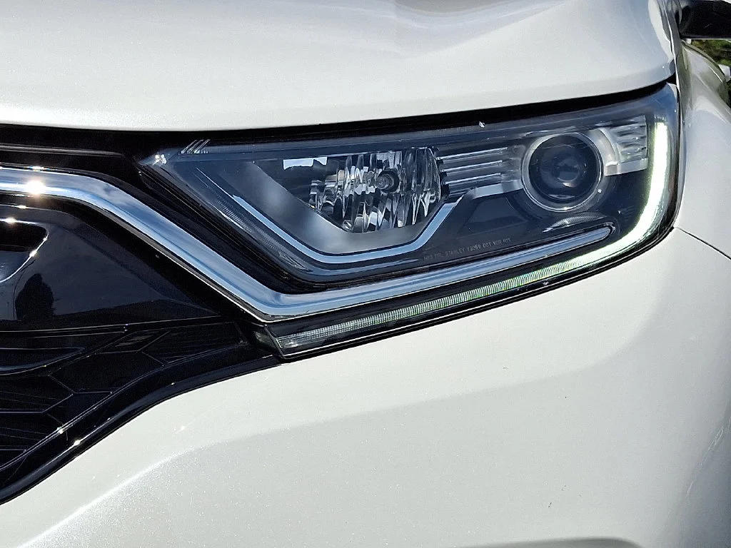 Used 2022 White Honda EX image 10