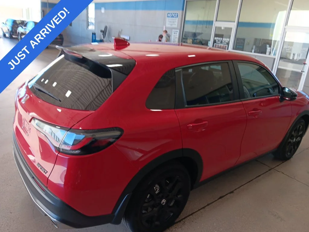 Certified Used 2025 Milano Red Honda Sport image 3