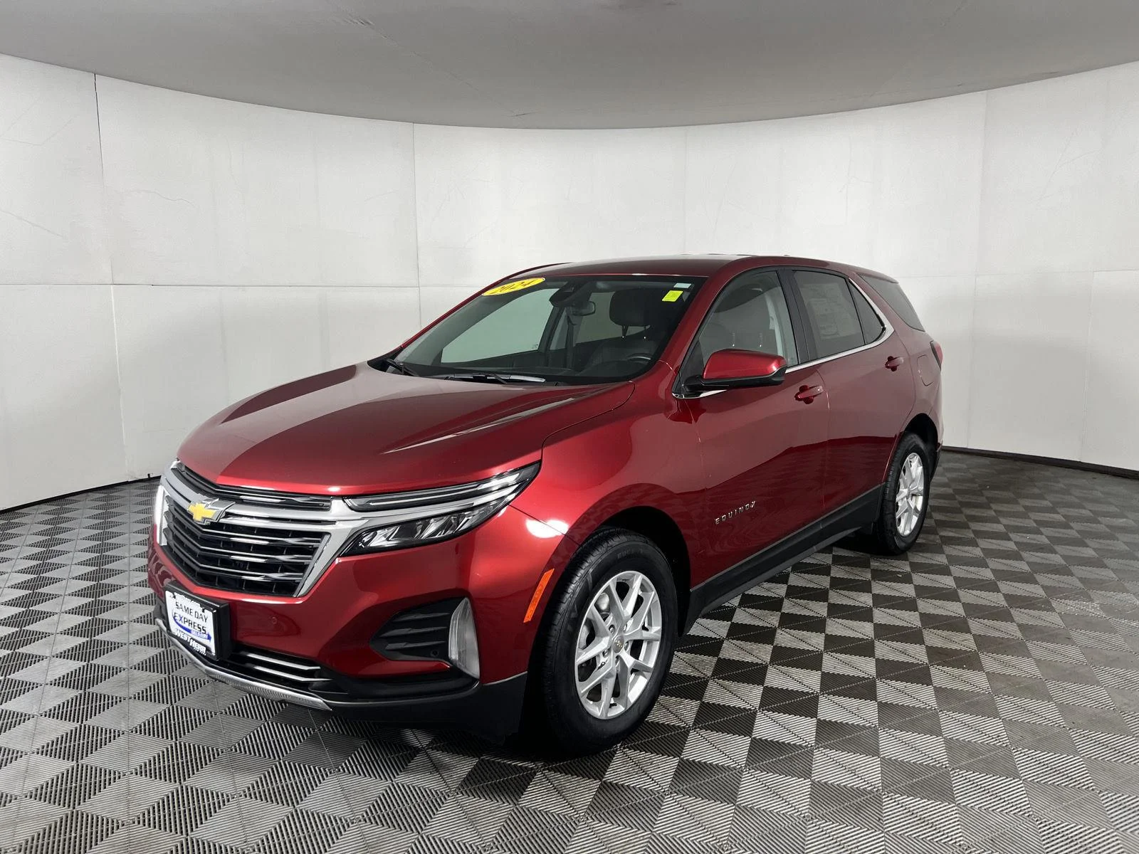 Used 2024 Radiant Red Tintcoat Chevrolet LT image 31