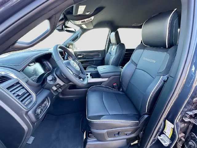 2026 RAM 2500 Laramie - Photo 16