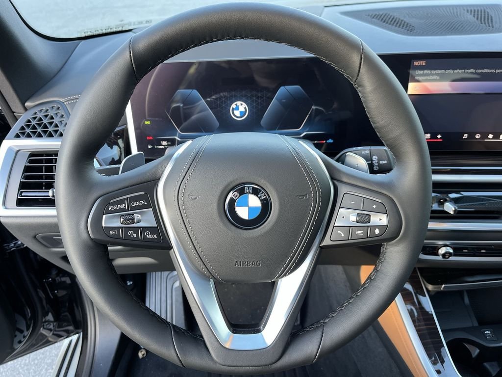 Used 2026 Black Sapphire Metallic BMW xDrive40i image 14
