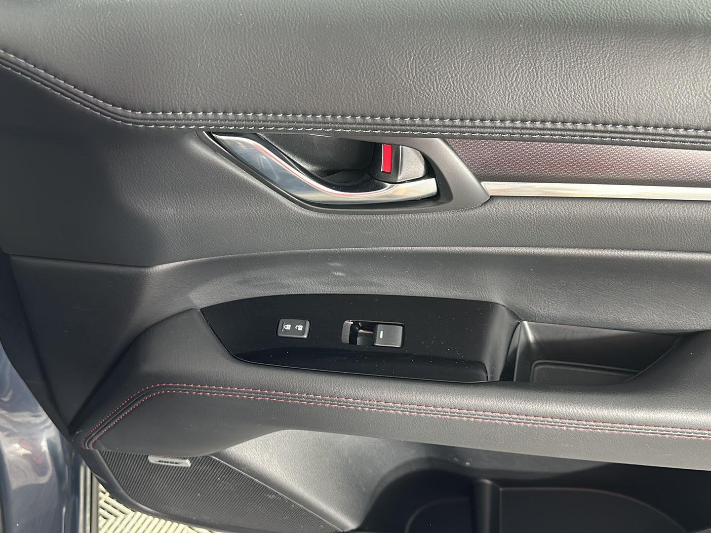 Used 2023 Polymetal Gray Mazda 2.5 S Carbon Edition image 18
