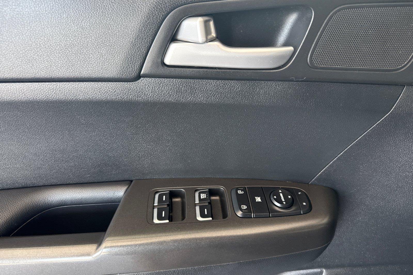Used 2019 Black Cherry Kia LX image 11