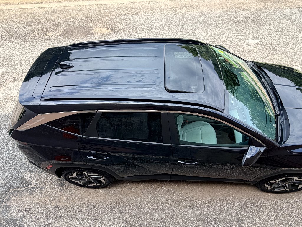 Certified Used 2024 Black Pearl Hyundai SEL image 9