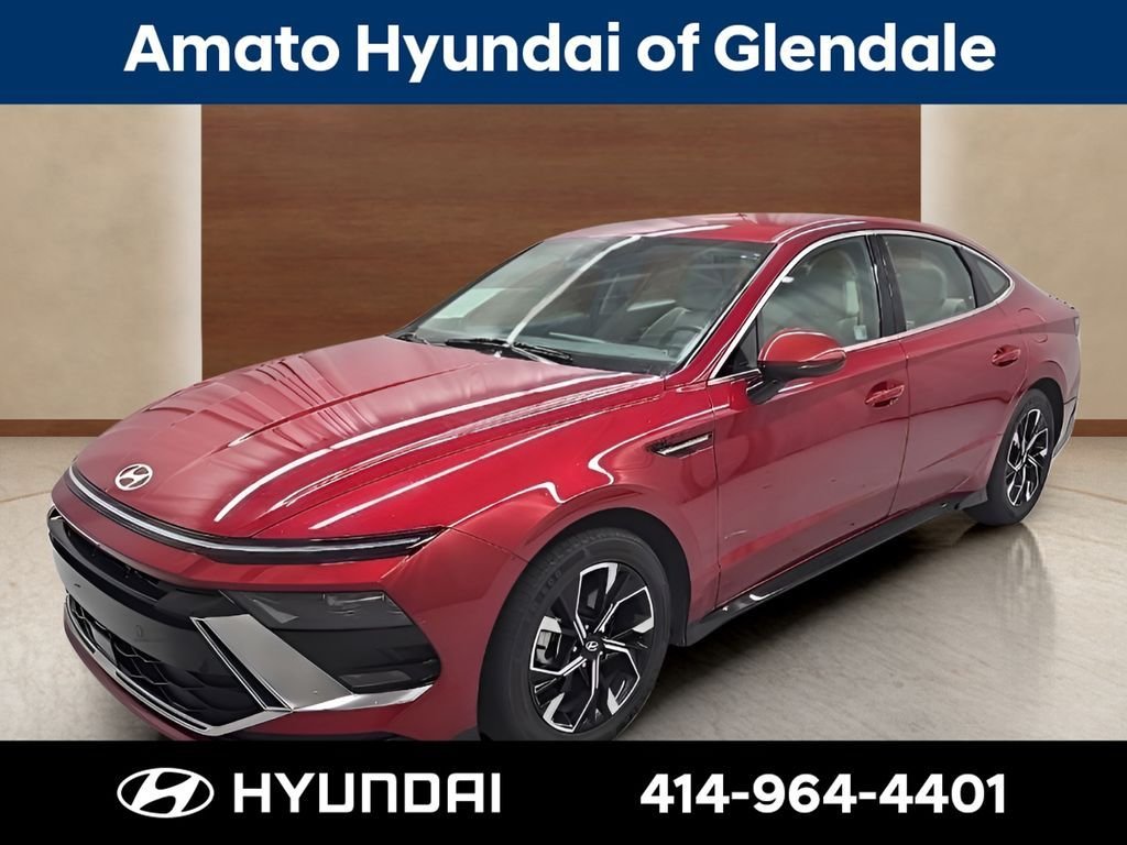 Certified Used 2025 Red Hyundai SEL image 2