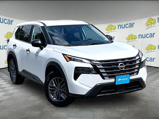 Used 2025 White Nissan S image 1