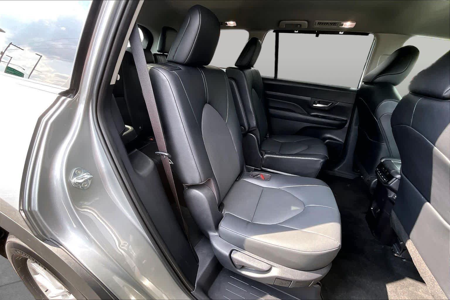 Used 2025 Celestial Silver Metallic Toyota XLE image 22