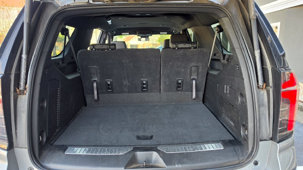 Used 2025 Sterling Gray Metallic Chevrolet Z71 image 12