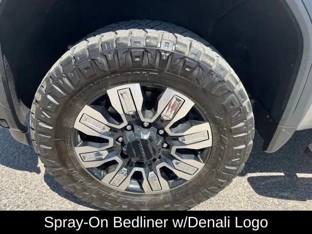 Used 2024 Silver GMC Denali image 28