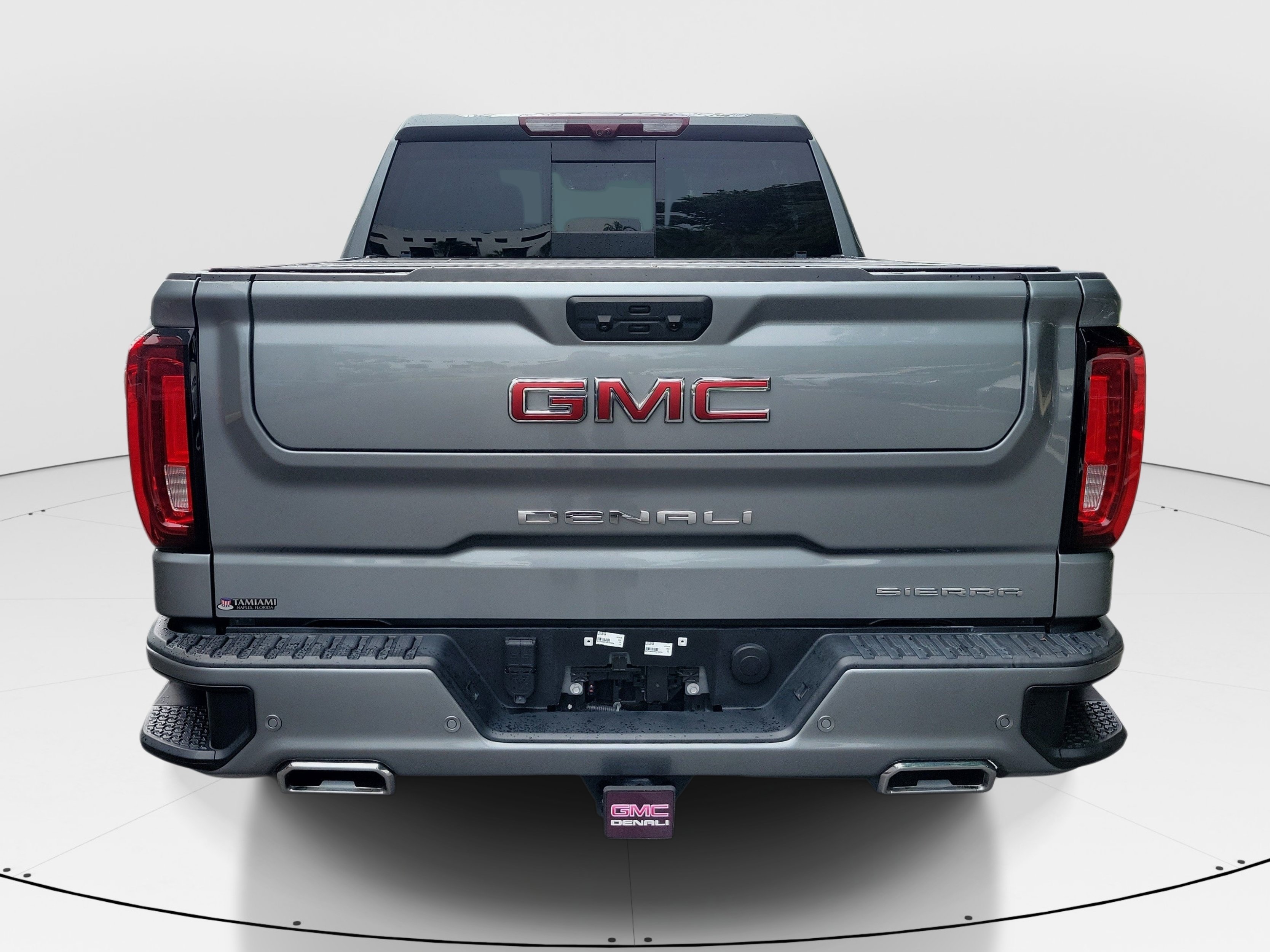 Used 2024 Sterling Metallic GMC Denali image 5