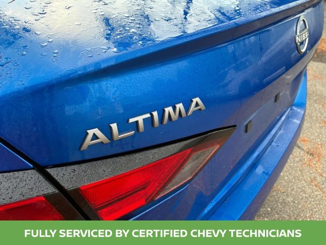 Used 2025 Blue Nissan 2.5 SV image 25