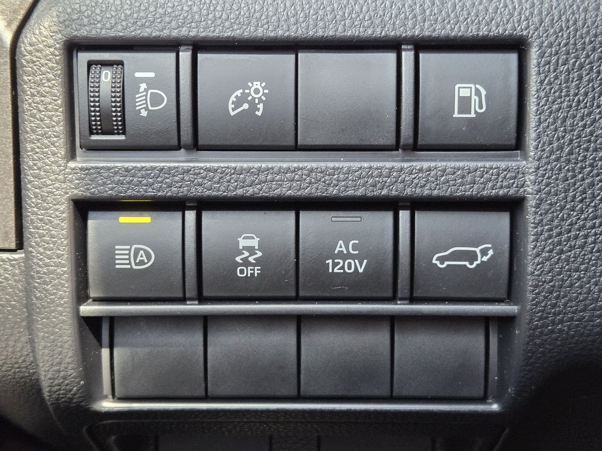 Used 2025 Ice Cap Toyota TRD Off Road Premium image 21