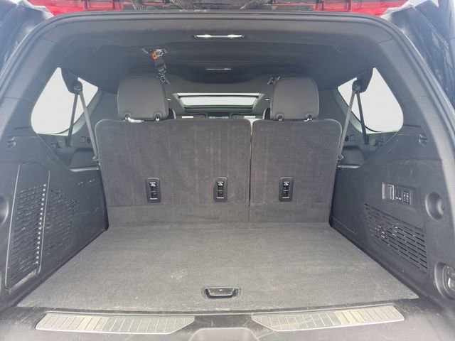 2025 Chevrolet Suburban High Country - Photo 25