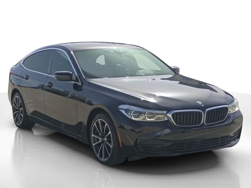 Used 2019 Black BMW 640 Gran Turismo i xDrive image 3