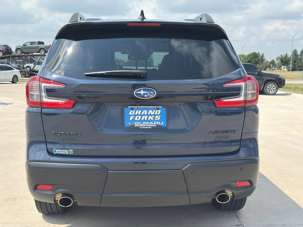 Used 2023 Cosmic Blue Pearl Subaru Onyx Edition Limited image 6