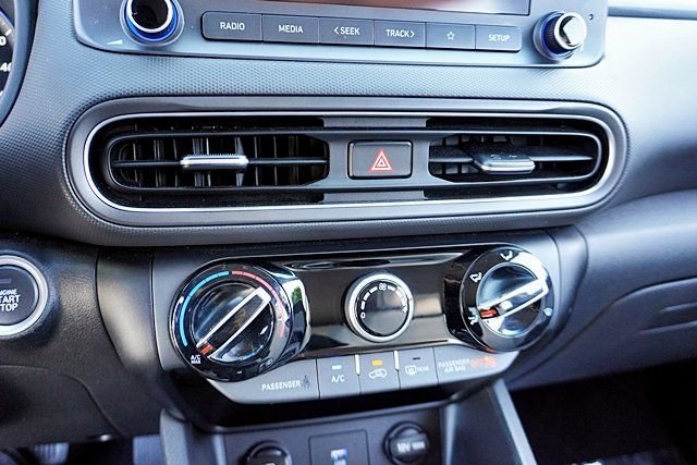 Used 2023 Gray Hyundai SEL image 24