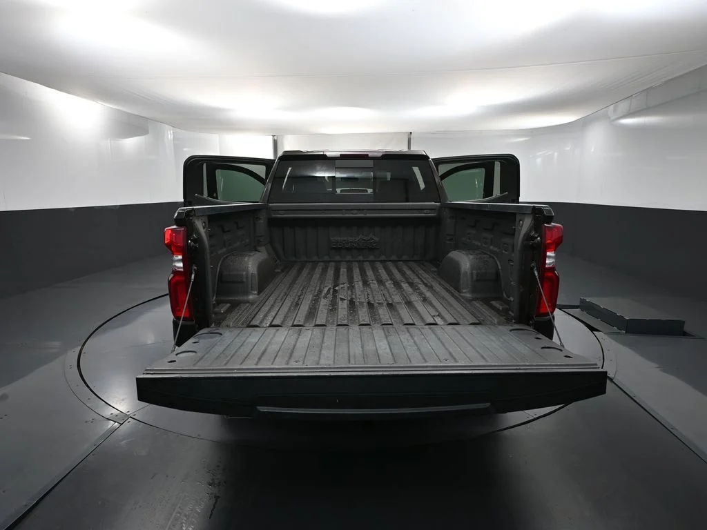 Used 2020 Brown Chevrolet High Country image 49