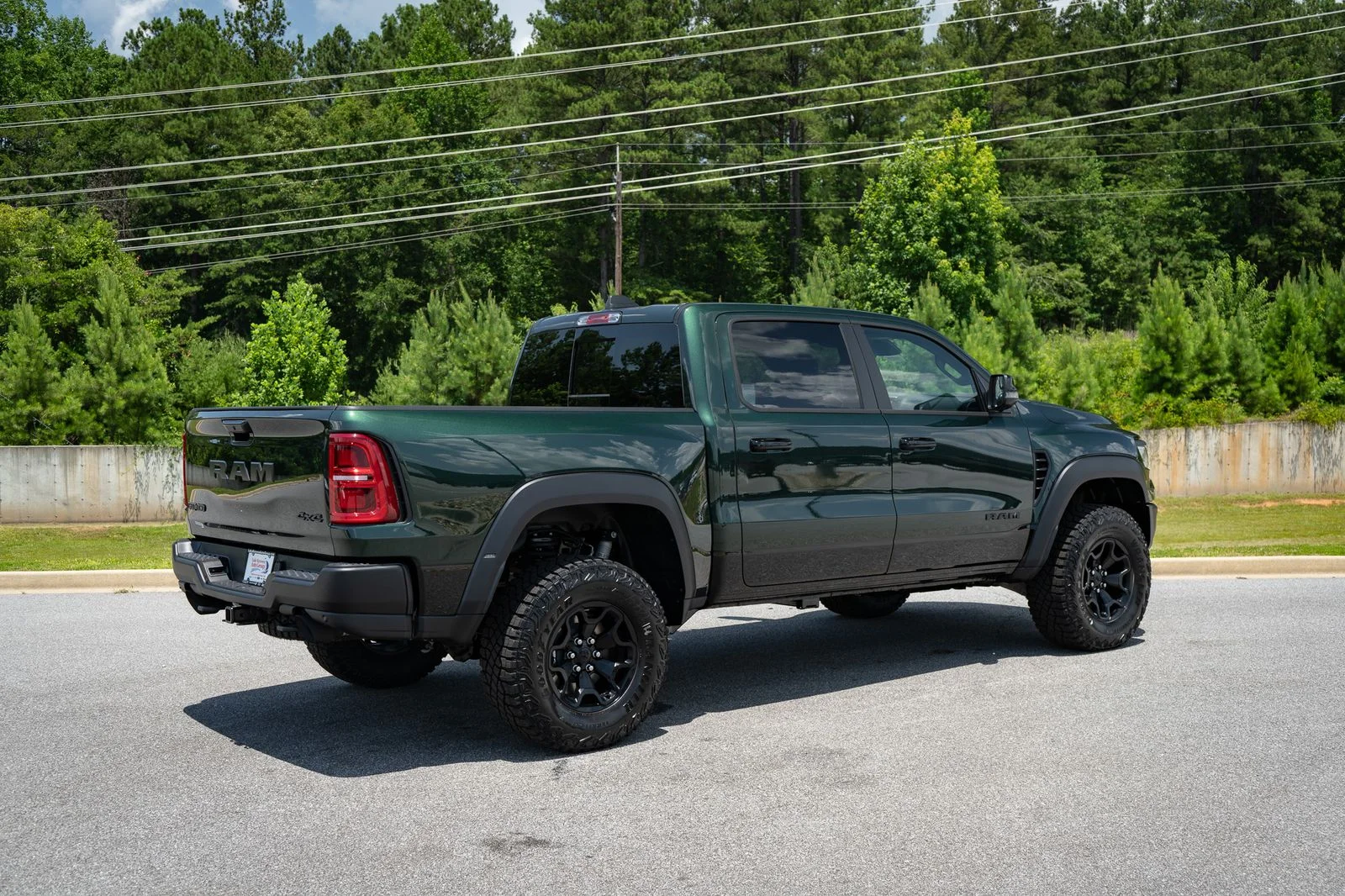 New 2026 Serrano-Green Metallic Exterior Paint RAM RHO image 20
