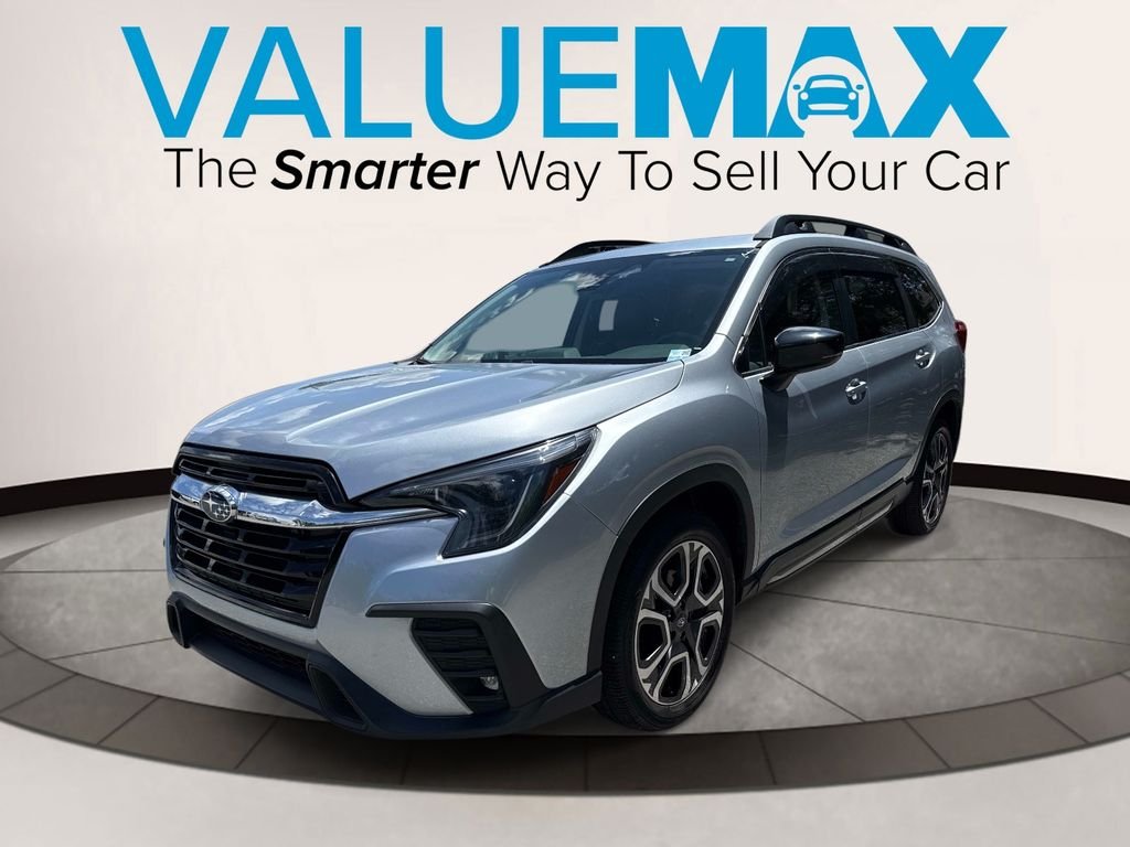 Used 2024 Silver Subaru Limited image 7