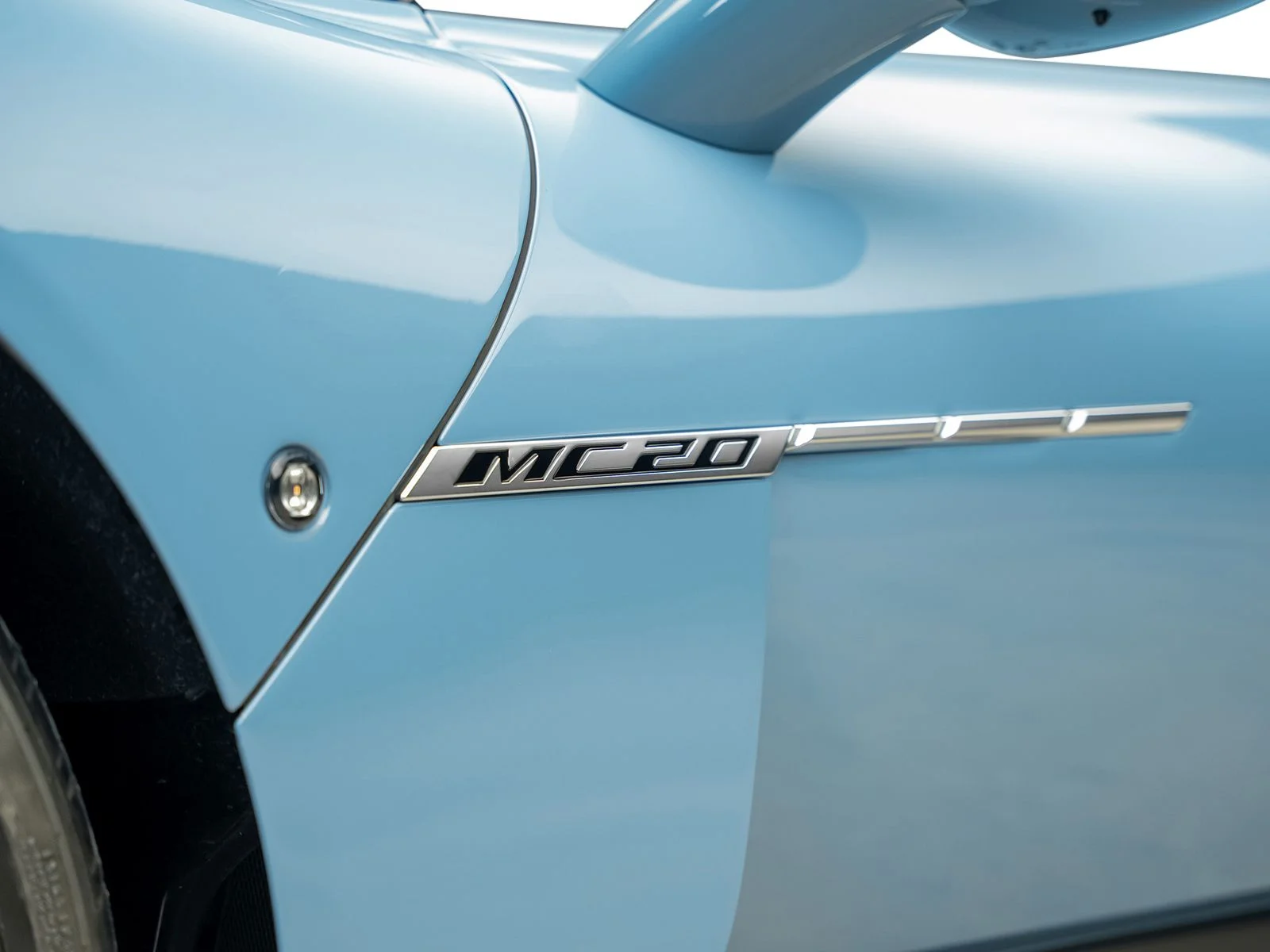 Used 2023 Blue Maserati  image 31