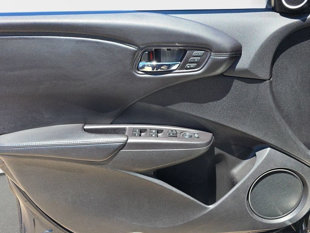 Used 2014 Gray Acura Technology Package image 21