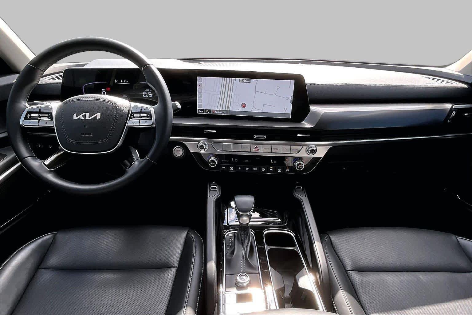 Used 2025 Glacial White Pearl Kia S image 14