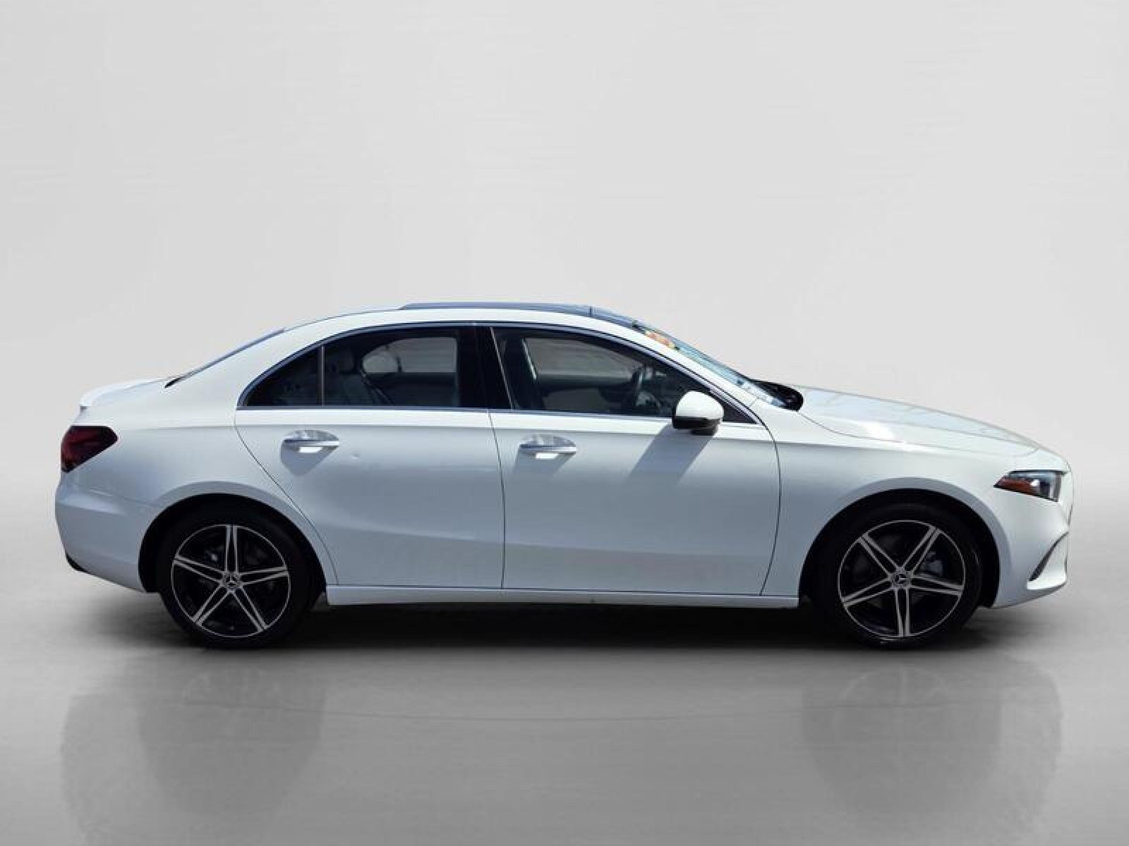 Certified Used 2022 Polar White Mercedes-Benz A 220 image 6